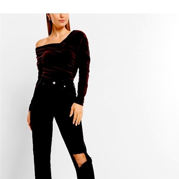 Body Contour Velvet Off The Shoulder Asymmetrical Wrap Thong Bodysuit - Picture 6 of 9